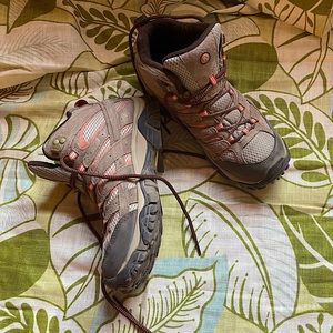 Merrell womens MOAB 2 waterproof mid hiking boot
